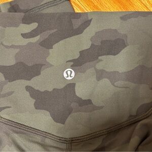 Lululemon Align leggings sz 2 camo print